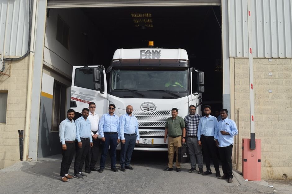 We are looking for responsible and motivated candidates to join our team in Kuwait – Heavy Drivers – Warehouse Staff – Student Assistants